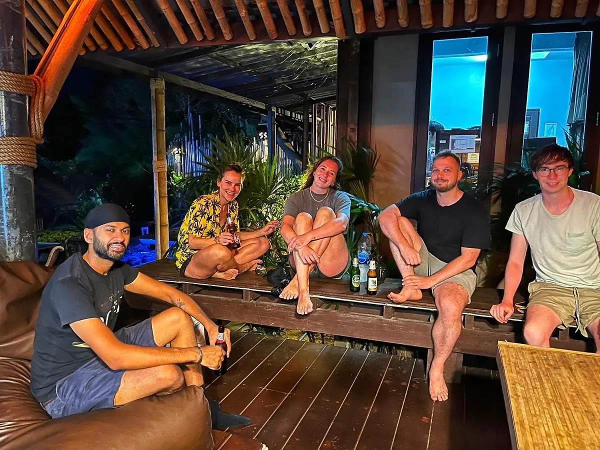 Aha Lanta Cozy Hostel Koh Lanta