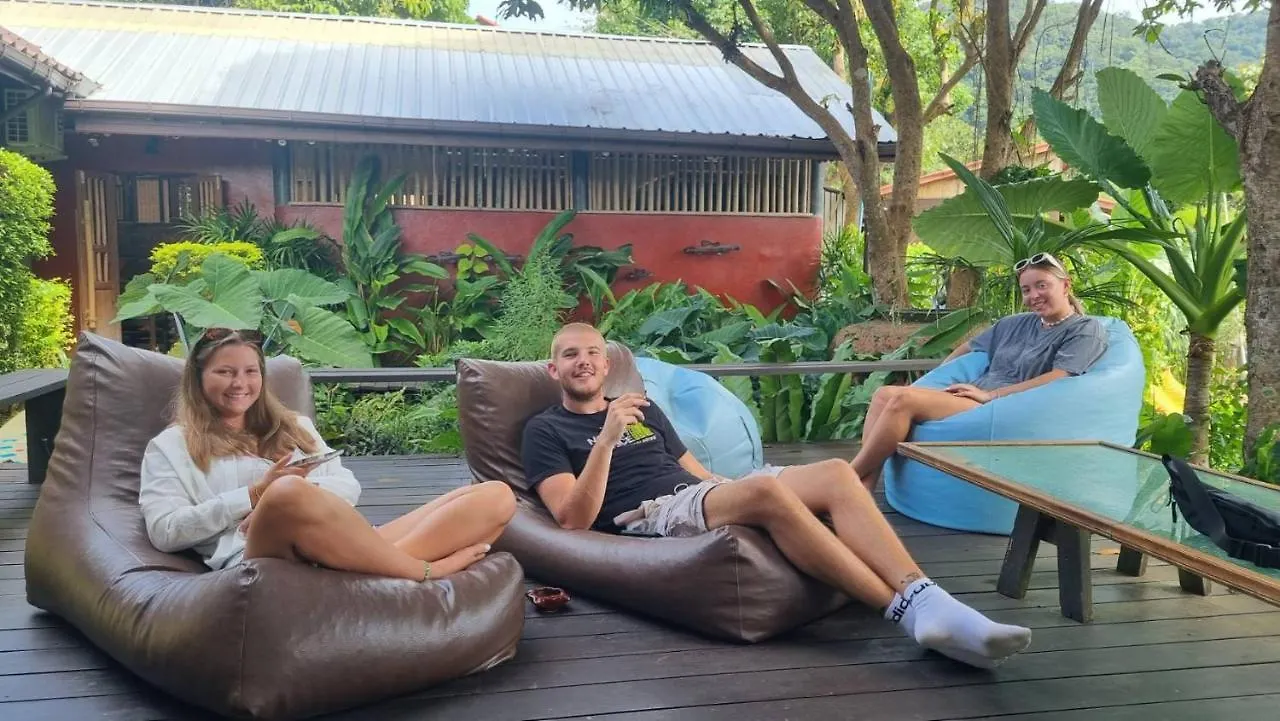 Aha Lanta Cozy Hostel Koh Lanta
