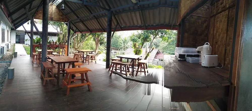 Aha Lanta Cozy Hostel Koh Lanta